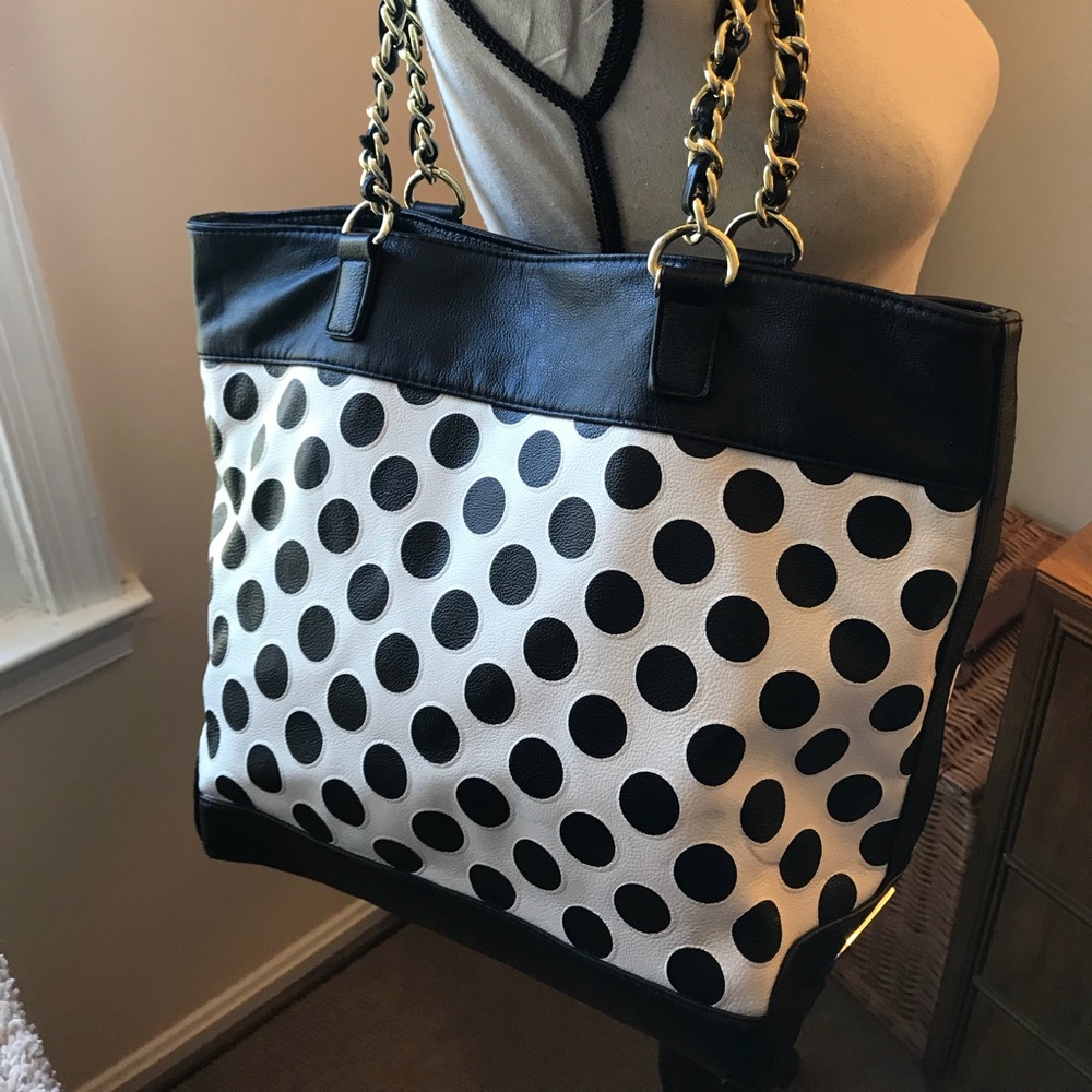 💄ONE DAY SALE💄Betsey Johnson Handbag & Wallet